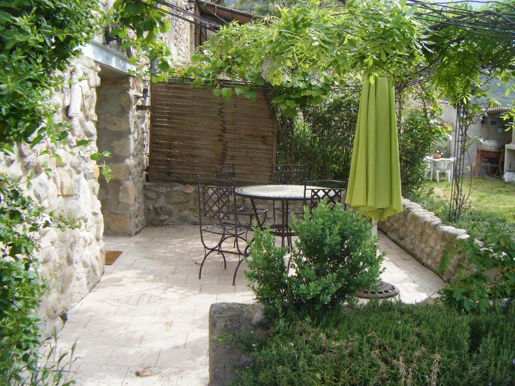 הוילה Rosières La Nichoule חדר תמונה